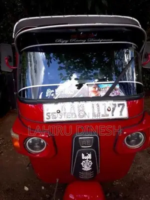 Bajaj RE 2012
