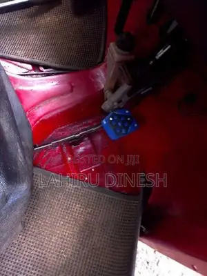 Bajaj RE 2012