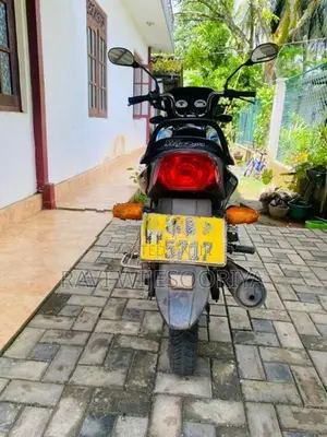 TVS Star Sport 2011