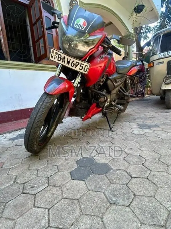 TVS Apache 2014