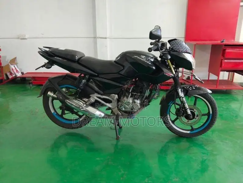 Bajaj Pulsar 135 2015