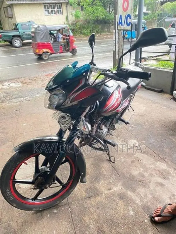 Bajaj Discover 2010