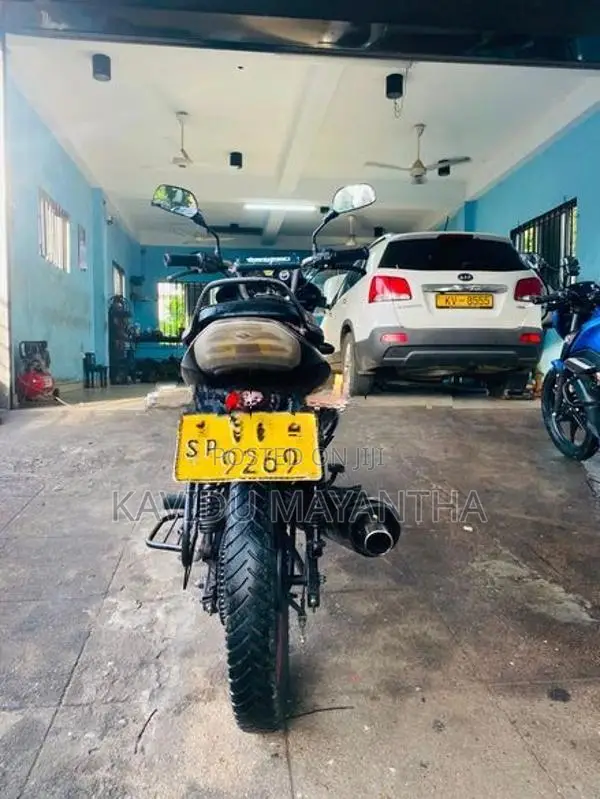 Bajaj Discover 2010