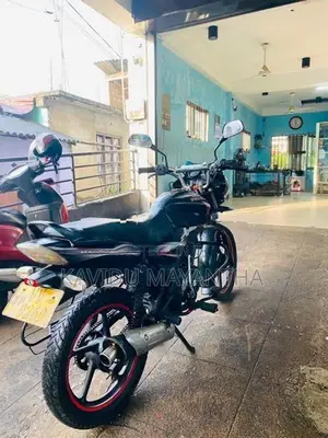 Bajaj Discover 2010