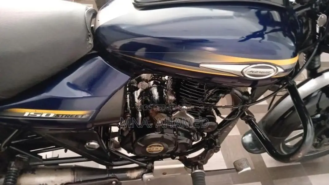 Bajaj Avenger 2016