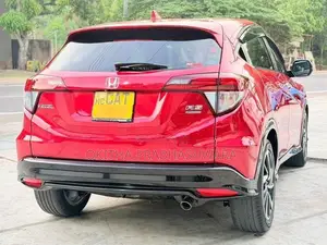Honda Vezel RS Sensing 2016