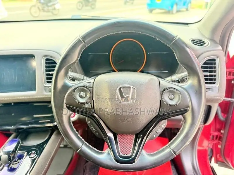 Honda Vezel RS Sensing 2016