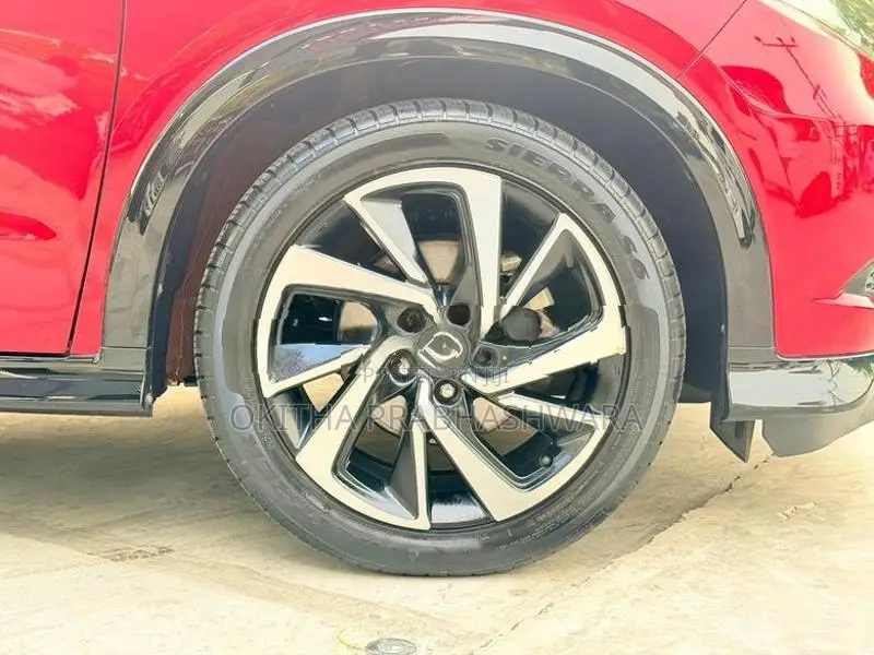 Honda Vezel RS Sensing 2016