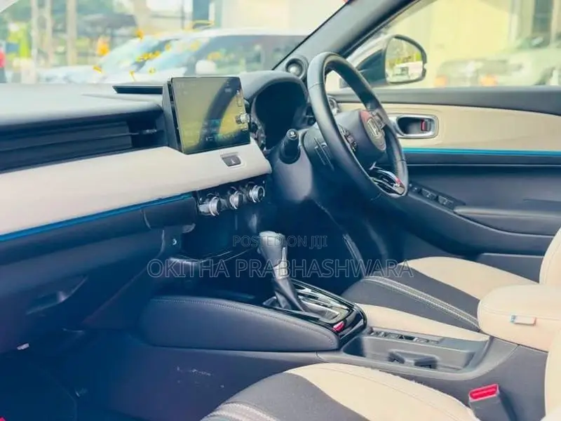 Honda Vezel Z Play 2026