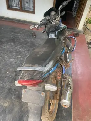 Bajaj Discover 125 2005