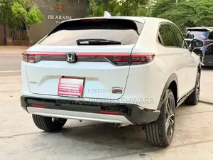 Honda Vezel Z Premium 2026