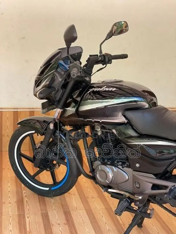 Bajaj Pulsar 150 2011