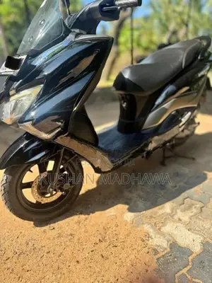 Suzuki Burgman 125 2019