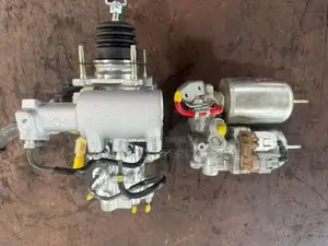 TOYOTA AQUA ABS Module