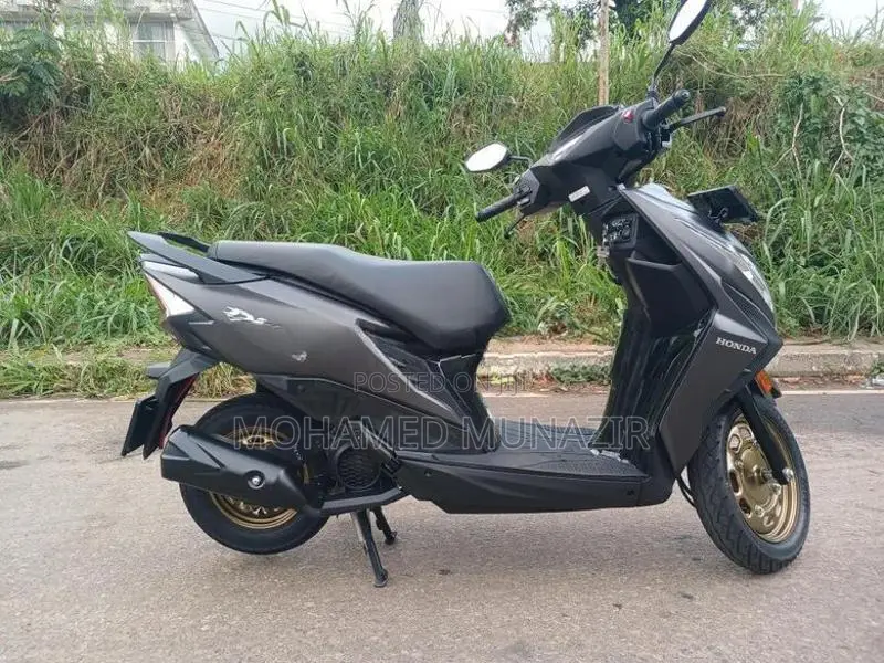 Honda Dio DLX 110 2026