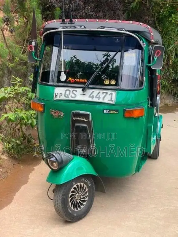 Bajaj RE 2009