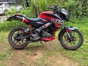 Bajaj Pulsar NS160 2018