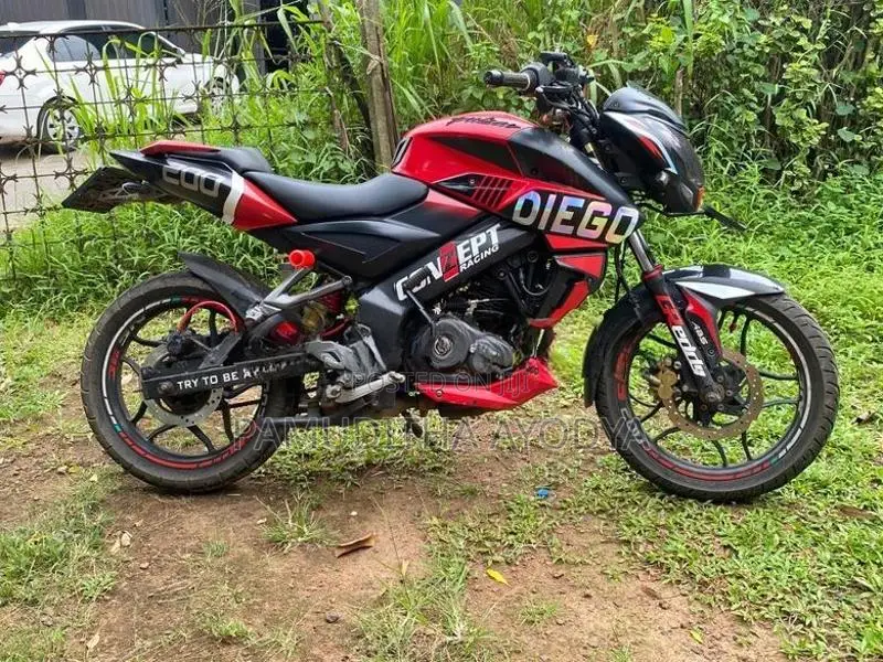 Bajaj Pulsar NS160 2018