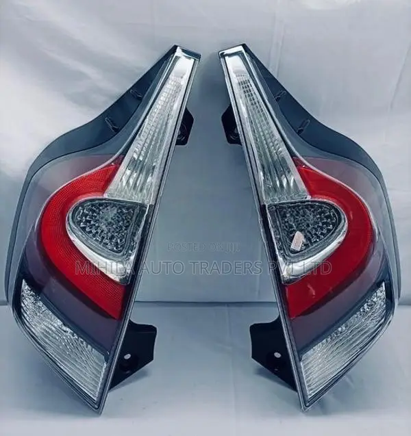 Toyota Aqua NHP10 Tail Light