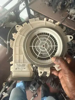 NISSAN X TRAIL Battery Blower Fan