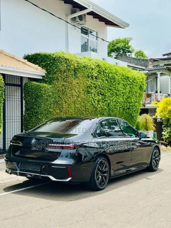 BMW i7 xDrive60 M Sport 2024