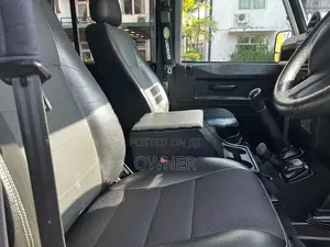 Land Rover Defender 110 Puma 2014 1996