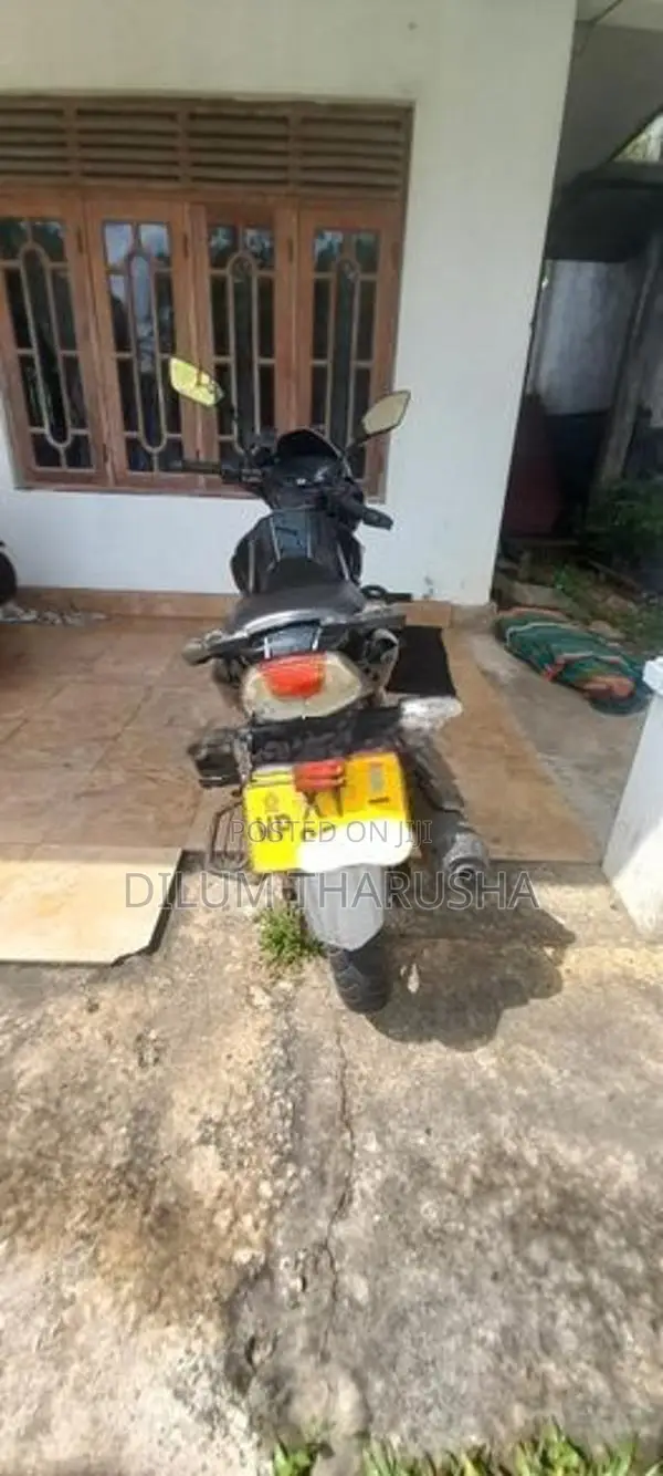 TVS Apache RTR 150 2012