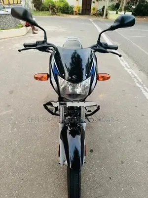 Bajaj CT100 2026