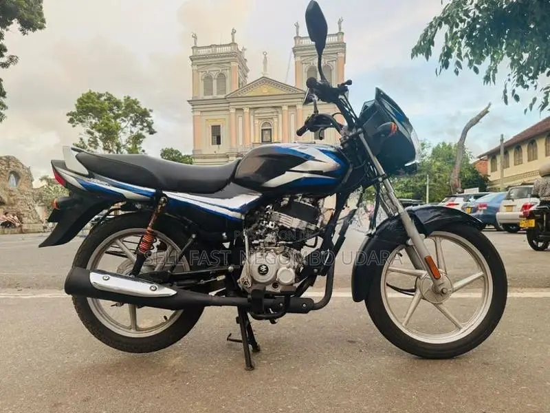 Bajaj CT100 2026