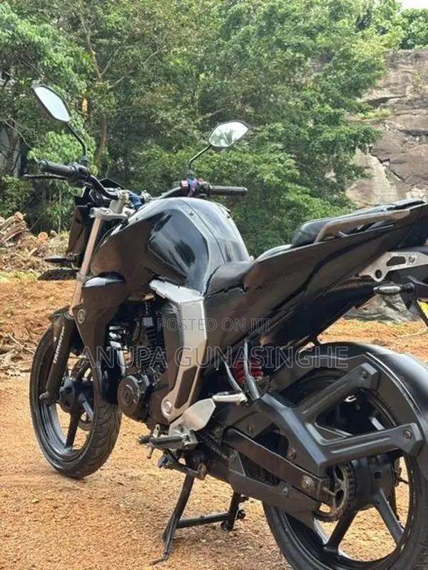 Yamaha FZs V2 2017