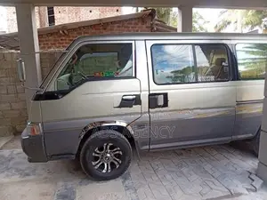 Nissan Caravan VX 1997