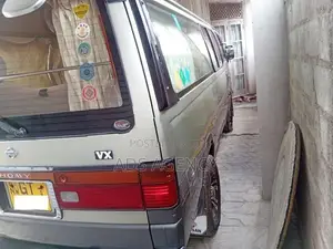 Nissan Caravan VX 1997