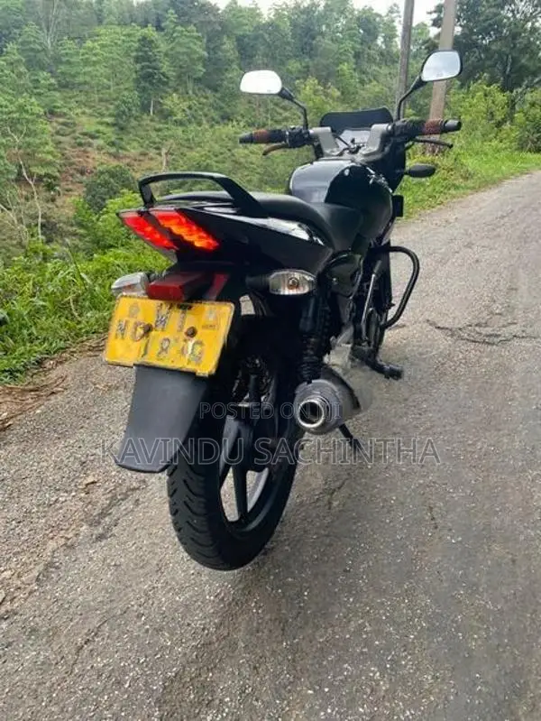 Bajaj Pulsar 150 2011