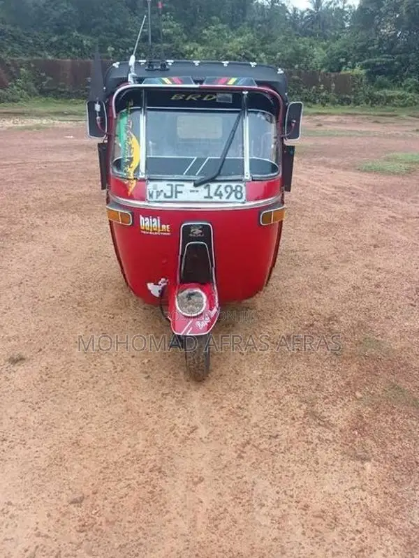 Bajaj RE 2004