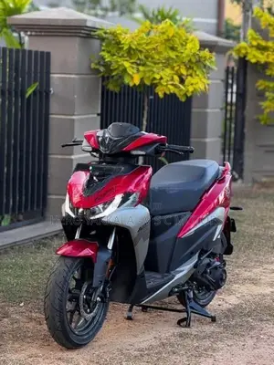 Hero XOOM 125R 2026