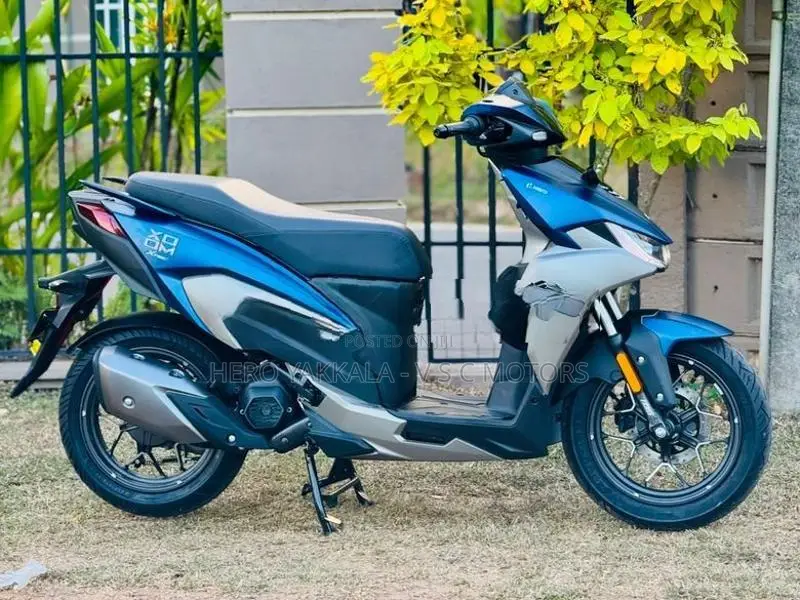 Hero XOOM 125R 2026