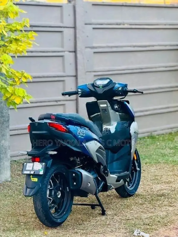 Hero XOOM 125R 2026