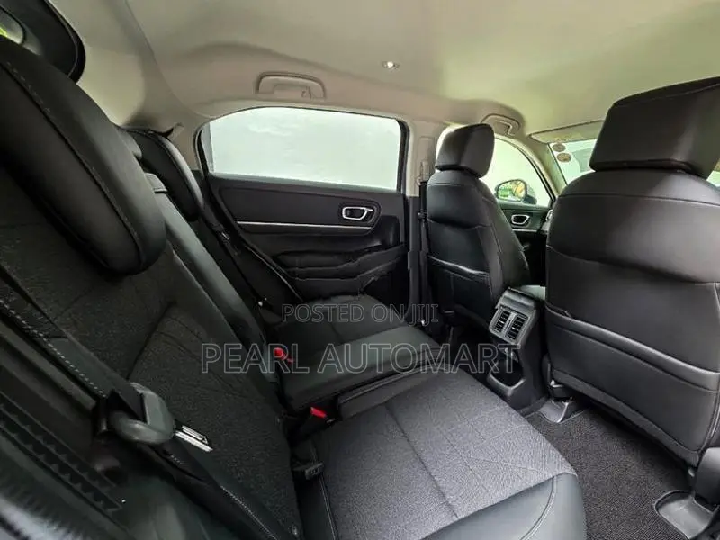 Honda Vezel Z Wireless+ApplePlay 2025