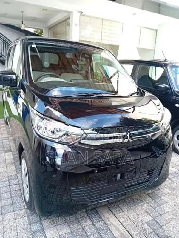 Mitsubishi eK Wagon M 2024
