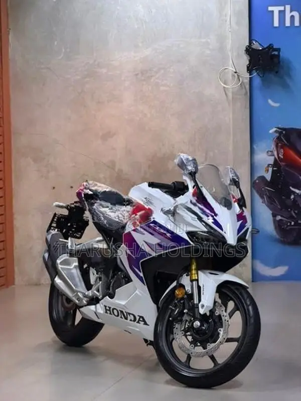 Honda CBR 250RR 2025