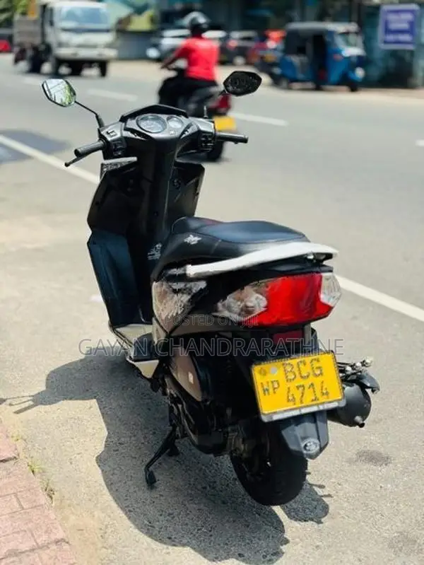 Honda Dio 2015