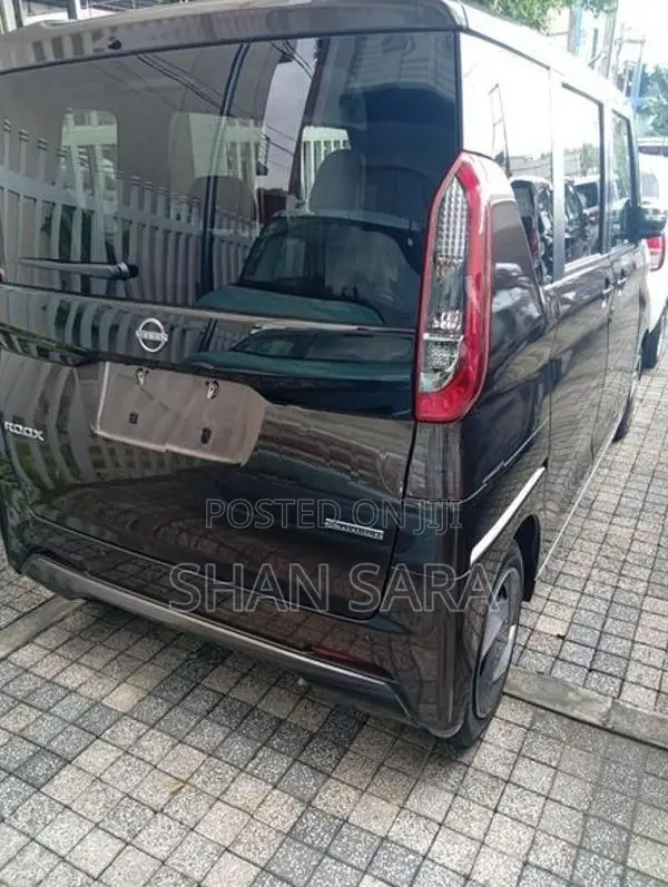 Nissan Roox X 2024