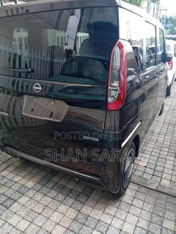 Nissan Roox X 2024