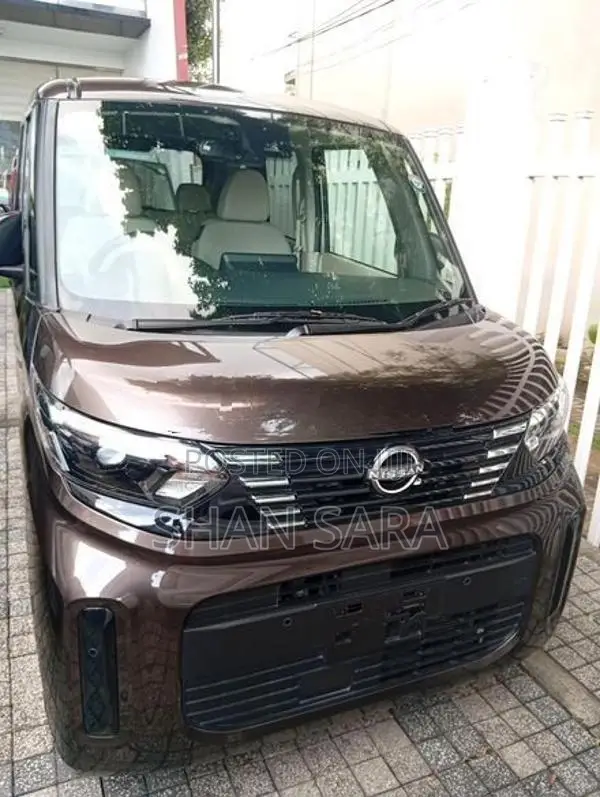 Nissan Roox X 2024