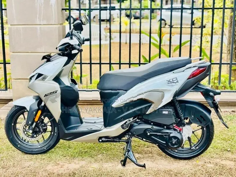 Hero XOOM 125R 2026