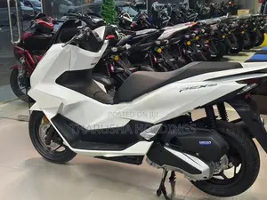 Honda PCX160 2026