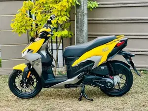 Hero XOOM 125R 2026