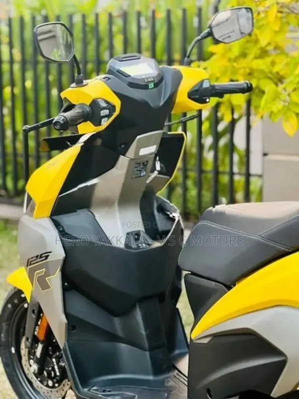 Hero XOOM 125R 2026