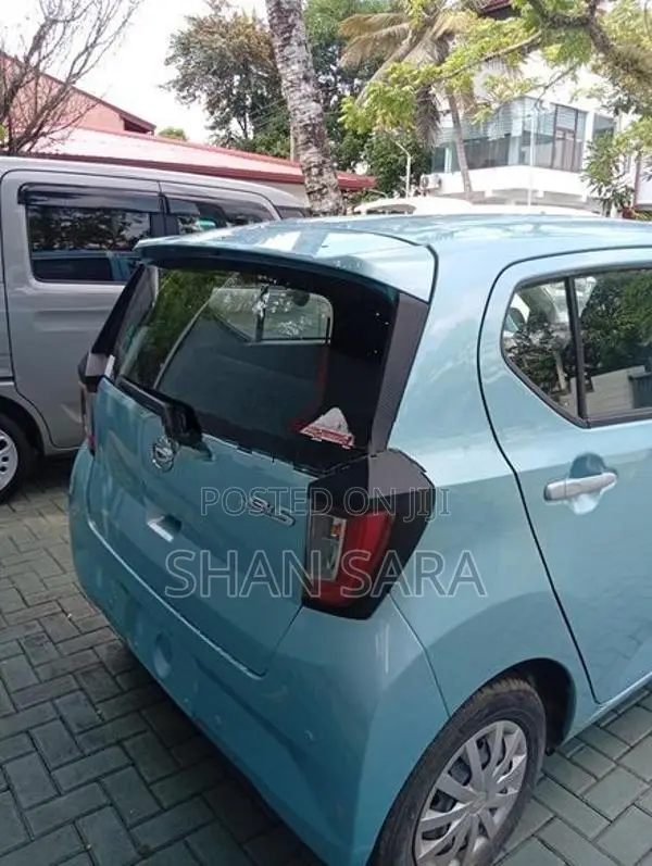 Daihatsu Mira L 2024