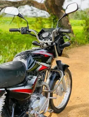 Bajaj CT100 2005